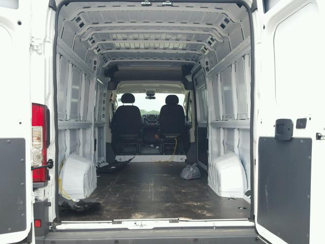 3C6URVJG3JE129592 - 2018 RAM PROMASTER 白色 照片 6