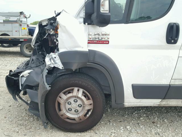 3C6URVJG3JE129592 - 2018 RAM PROMASTER 白色 照片 9