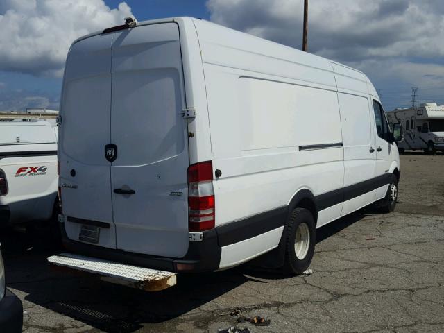 WD0PF445585344052 - 2008 DODGE SPRINTER 3 WHITE photo 4