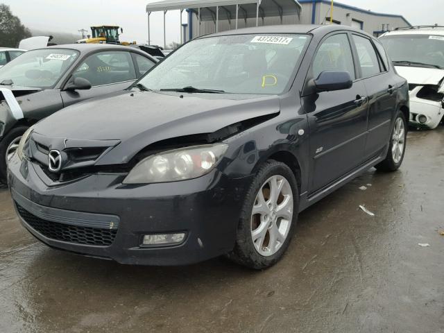 JM1BK343581861575 - 2008 MAZDA 3 HATCHBAC BLACK photo 2