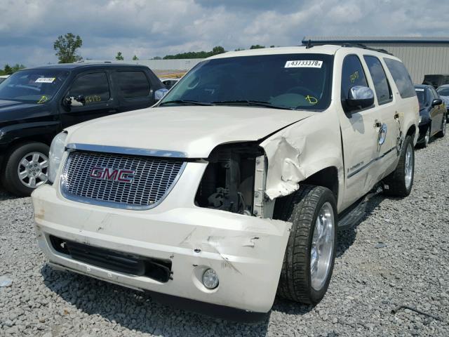 1GKFC36JX9R207687 - 2009 GMC YUKON XL C WHITE photo 2