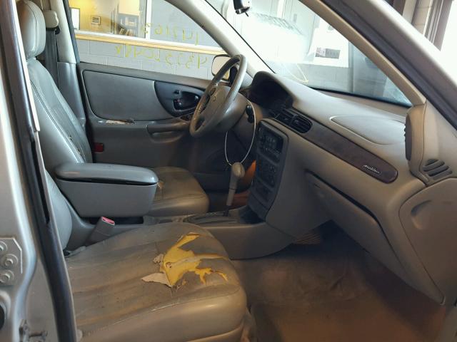 1G1NE52M5W6165674 - 1998 CHEVROLET MALIBU LS ვერცხლისფერი ფოტო 5