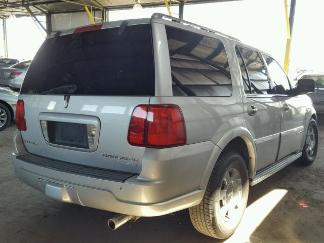 5LMFU27506LJ17301 - 2006 LINCOLN NAVIGATOR Srebrny zdjęcie 4