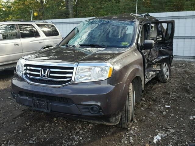 5FNYF4H20DB071401 - 2013 HONDA PILOT LX BROWN photo 2