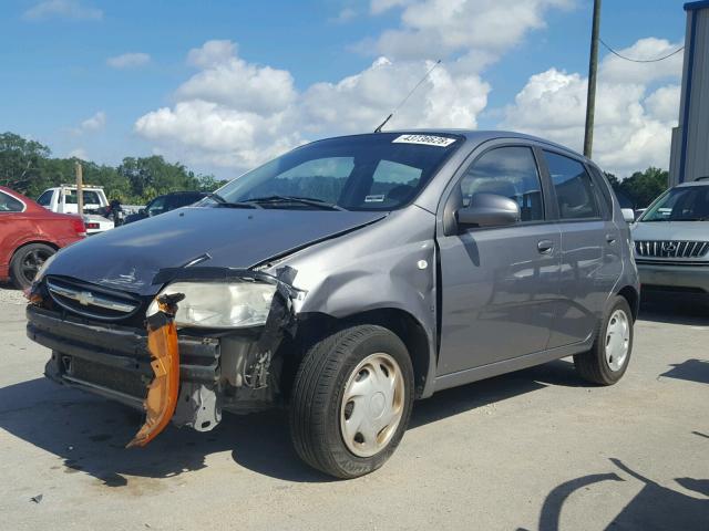 KL1TD66677B793965 - 2007 CHEVROLET AVEO BASE Srebrny zdjęcie 2