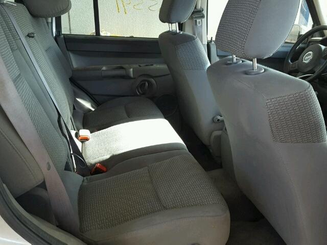 1J8HH48K67C547400 - 2007 JEEP COMMANDER SILVER photo 6