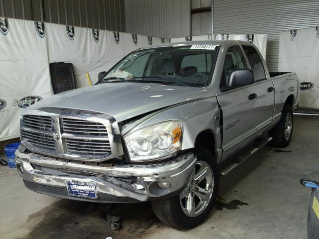 1D7HA18237J571133 - 2007 DODGE RAM 1500 SILVER photo 2