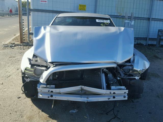 1ZVBP8AMXE5258473 - 2014 FORD MUSTANG SILVER photo 7