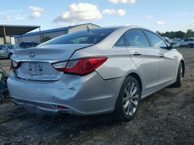 5NPEC4AC1BH292485 - 2011 HYUNDAI SONATA SE SILVER photo 4