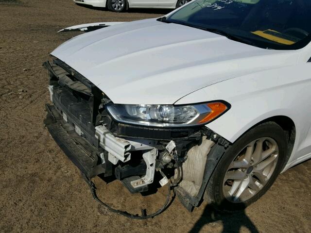 3FA6P0H77DR311623 - 2013 FORD FUSION SE WHITE photo 9