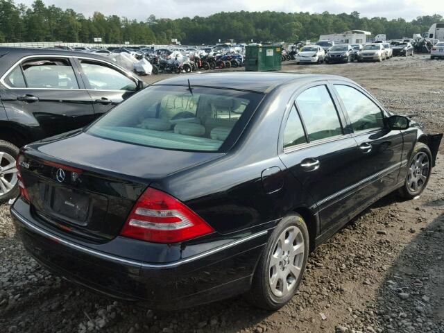 WDBRF54H26A845906 - 2006 MERCEDES-BENZ C GENERATI BLACK photo 4