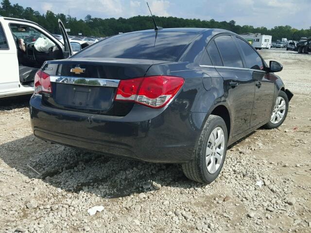 1G1PC5SH5C7357572 - 2012 CHEVROLET CRUZE LS BLACK photo 4