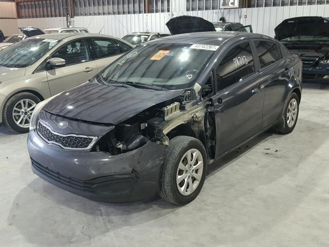 KNADN4A38C6060514 - 2012 KIA RIO EX GRAY photo 2