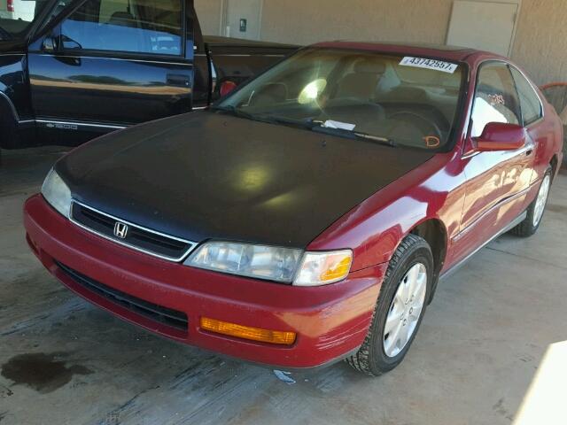 1HGCD7202VA025590 - 1997 HONDA ACCORD RED photo 2