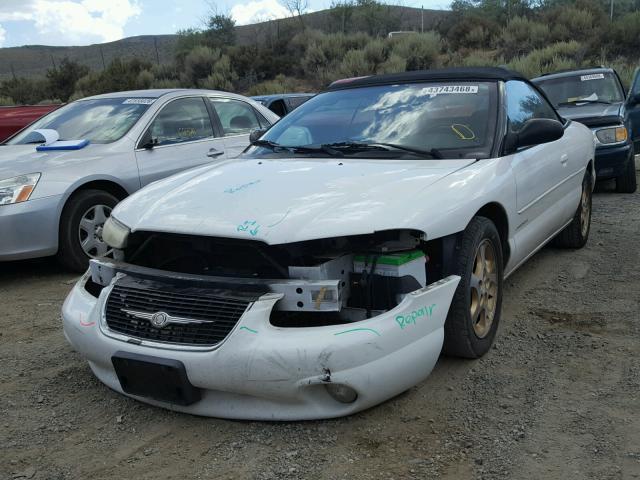 3C3EL55H6XT570479 - 1999 CHRYSLER SEBRING JX WHITE photo 2