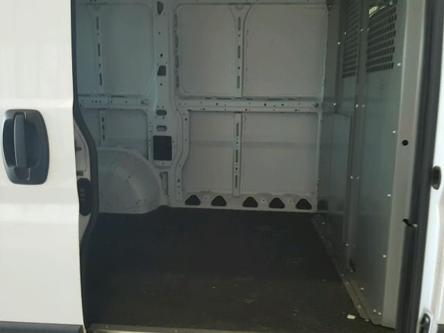 3C6TRVNG2HE523147 - 2017 RAM PROMASTER თეთრი ფოტო 6