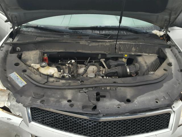 1GNLREED9AS102714 - 2010 CHEVROLET TRAVERSE L SILVER photo 7