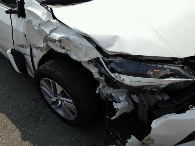 5YFBPRHE9FP198973 - 2015 TOYOTA COROLLA EC 白色 照片 9