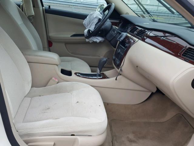 2G1WD58C569157749 - 2006 CHEVROLET IMPALA SUP თეთრი ფოტო 5