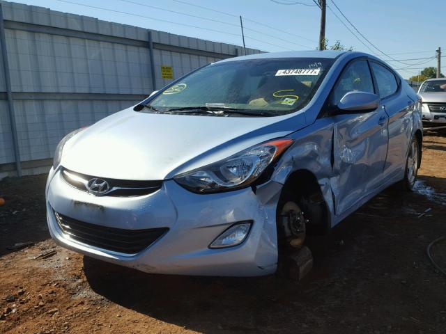 KMHDH4AE8DU579583 - 2013 HYUNDAI ELANTRA BLUE photo 2