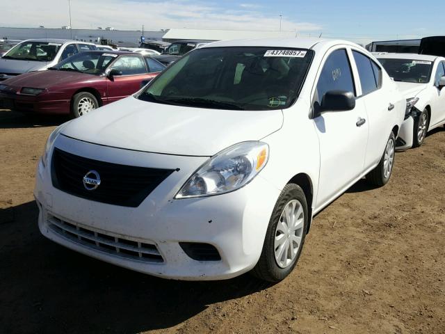 3N1CN7AP1EL839509 - 2014 NISSAN VERSA WHITE photo 2