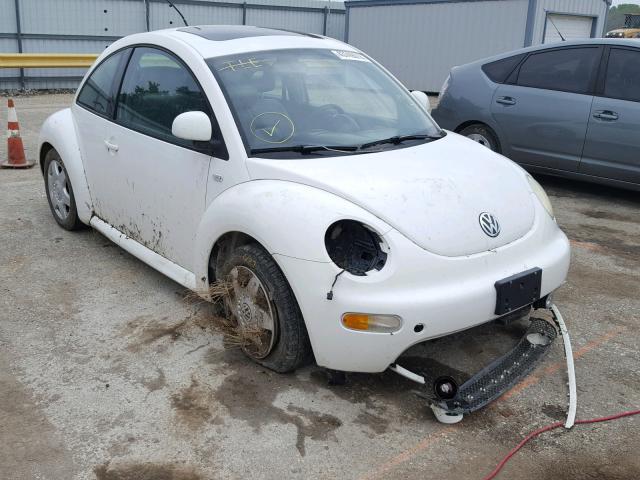 3VWDD21C8YM467974 - 2000 VOLKSWAGEN NEW BEETLE 白色 照片 1