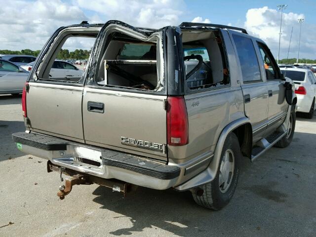 1GNEK13R3XJ354607 - 1999 CHEVROLET TAHOE K150 SILVER photo 4