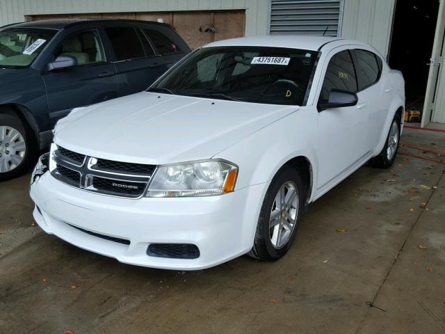 1B3BD4FB3BN598685 - 2011 DODGE AVENGER EX WHITE photo 2