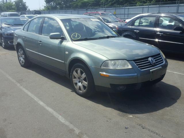 WVWTH63BX1E179674 - 2001 VOLKSWAGEN PASSAT GLX 绿色 照片 1