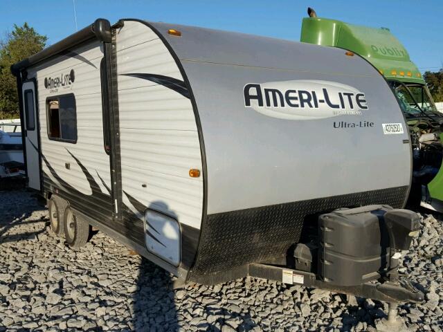 1NL1GTJ22H1123171 - 2017 AIRS TRAVEL TRA 白色 照片 1