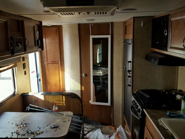 1NL1GTJ22H1123171 - 2017 AIRS TRAVEL TRA 白色 照片 6