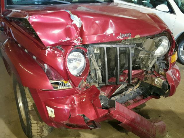 1J4GL38K35W644586 - 2005 JEEP LIBERTY RE MAROON photo 9