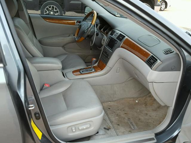 JTHBA30G655107227 - 2005 LEXUS ES330 GRAY photo 5