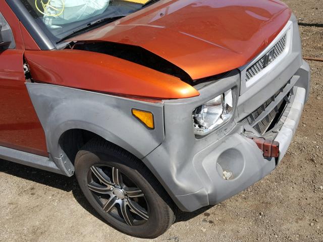 5J6YH18375L010752 - 2005 HONDA ELEMENT LX ORANGE photo 9