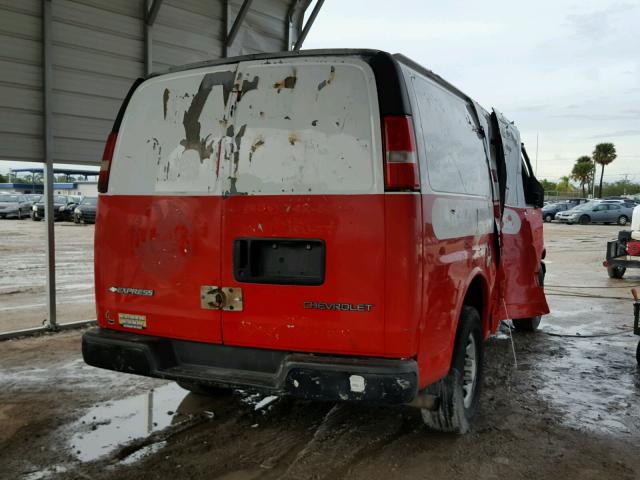 1GCGG25V761234035 - 2006 CHEVROLET EXPRESS G2 RED photo 4