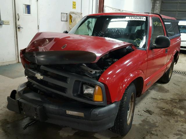 1GCCS1449V8206243 - 1997 CHEVROLET S TRUCK S1 RED photo 2