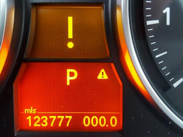 WBAPL5C55BA919044 - 2011 BMW 335 XI BLACK photo 8