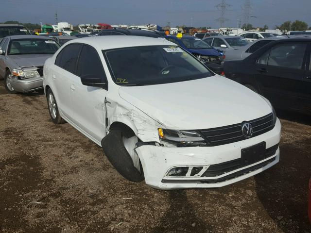 3VWD17AJ8FM271468 - 2015 VOLKSWAGEN JETTA SE WHITE photo 1