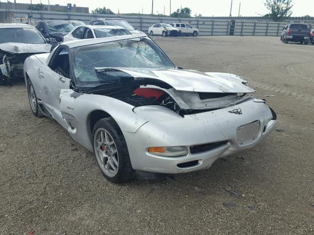 1G1YY12S925109443 - 2002 CHEVROLET CORVETTE Z SILVER photo 1