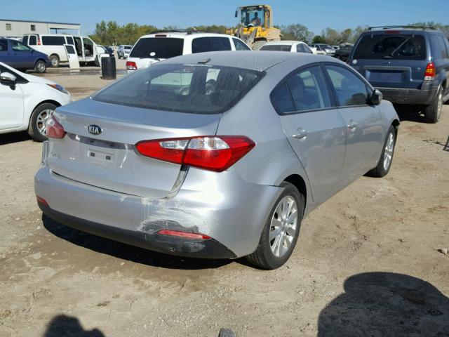 KNAFX4A6XE5211200 - 2014 KIA FORTE LX SILVER photo 4