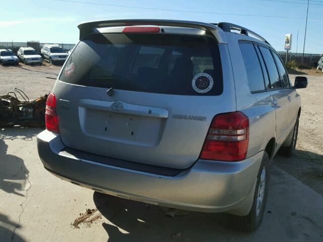 JTEHF21A820071661 - 2002 TOYOTA HIGHLANDER SILVER photo 4