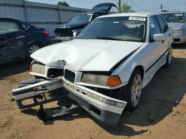 WBACB4324RFL19484 - 1994 BMW 325 I AUTO WHITE photo 2