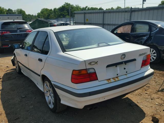 WBACB4324RFL19484 - 1994 BMW 325 I AUTO WHITE photo 3