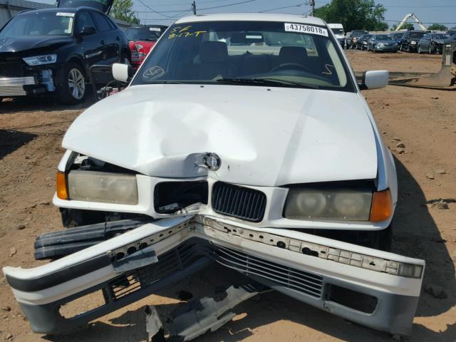 WBACB4324RFL19484 - 1994 BMW 325 I AUTO WHITE photo 9