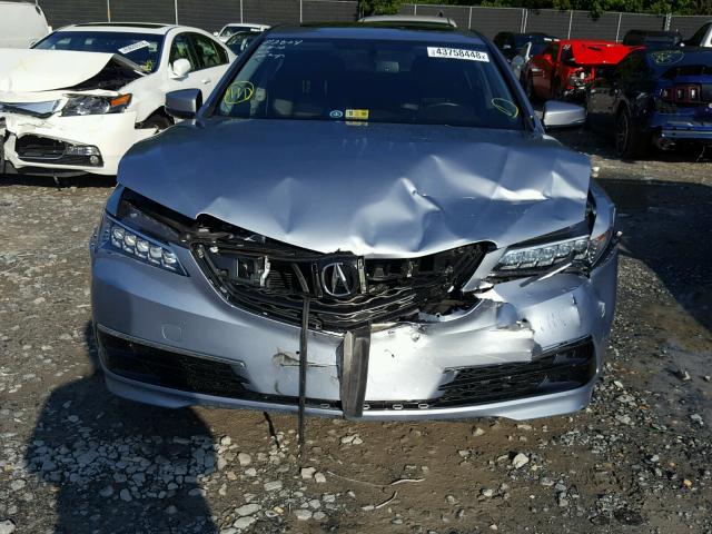 19UUB2F35GA004754 - 2016 ACURA TLX SILVER photo 9