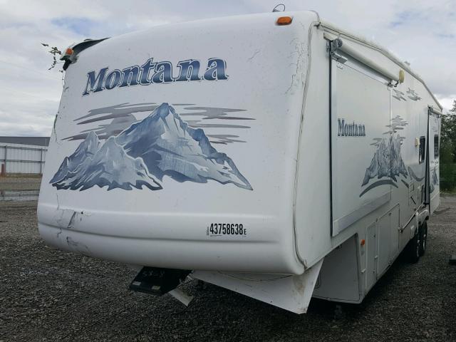 4YDF347245D515368 - 2005 KEYSTONE MONTANA WHITE photo 2