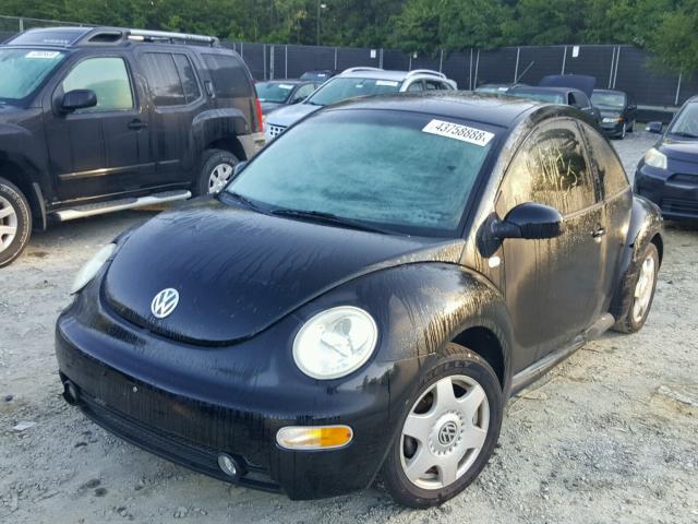 3VWCS21C01M413088 - 2001 VOLKSWAGEN NEW BEETLE 黑色 照片 2