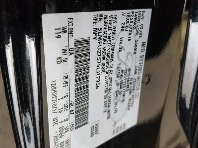 5LMFU27575LJ17956 - 2005 LINCOLN NAVIGATOR Schwarz Foto 10