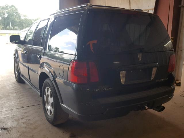 5LMFU27575LJ17956 - 2005 LINCOLN NAVIGATOR Schwarz Foto 3