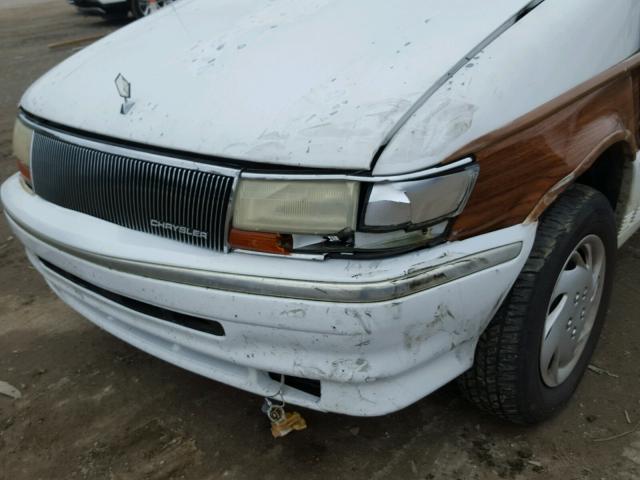 1C4GH54R4NX274961 - 1992 CHRYSLER TOWN & COU WHITE photo 9